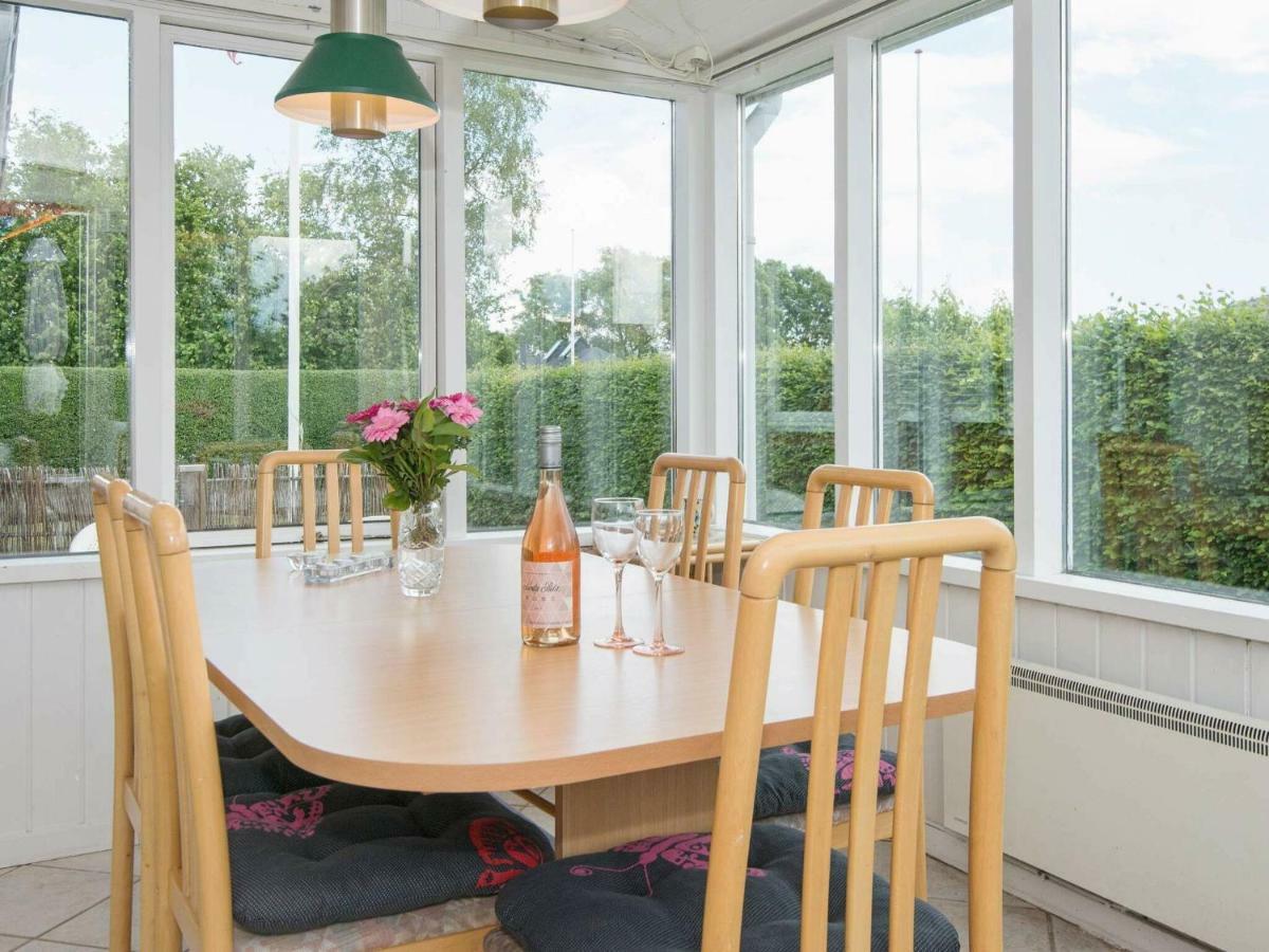 4 Person Holiday Home In Хадерслев Екстериор снимка